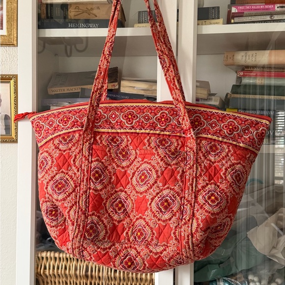 Vera Bradley Handbags - Vera Bradley orange batik X-Large all-over print Tote weekender duffel bag